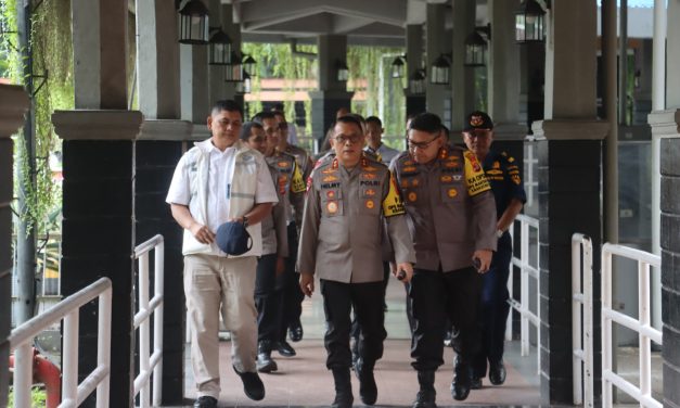 Kapolda Lampung Pantau Kesiapan Pelabuhan Bakauheni Sambut Nataru 2024/2025