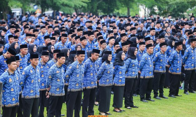 Bupati Nanda Indira Lakukan Penyerahan SK Kepada 3.457 PPPK Paruh Waktu di Lingkungan Pemkab Pesawaran