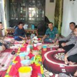 Kasat Lantas Tanggamus Bangun Sinergi Dengan Mirza S.E Tokoh Adat di Momentum Lebaran