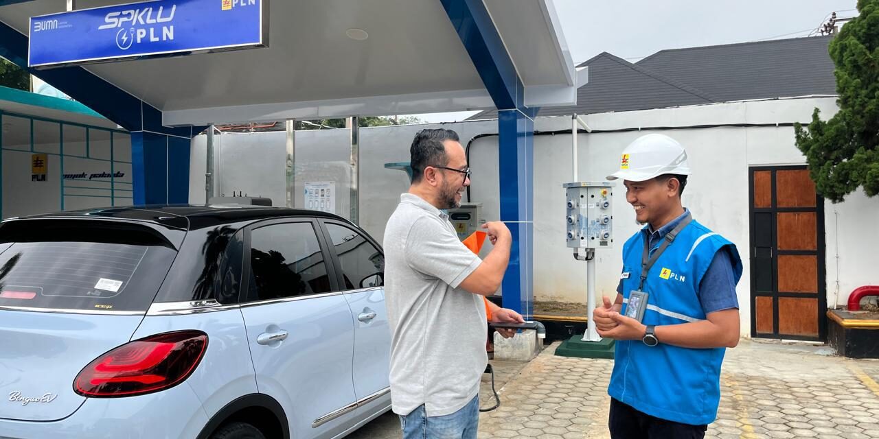 Penggunaan SPKLU Meningkat Pesat, PLN UID Lampung Tinjau Kesiapan SPKLU di Jalur Mudik Lebaran 2026