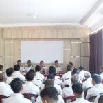 Kalapas Harijadi Internalisasikan Konsistensi dan Sinergi Pegawai dalam Rapat Perdananya