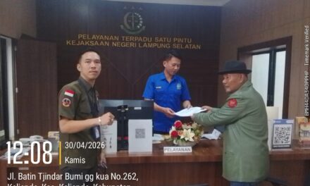 DPC LSM Trinusa Laporkan Dua Sekolah di Lampung Selatan ke Kejaksaan Negeri Atas Dugaan Korupsi Dana BOS 2021-2025*