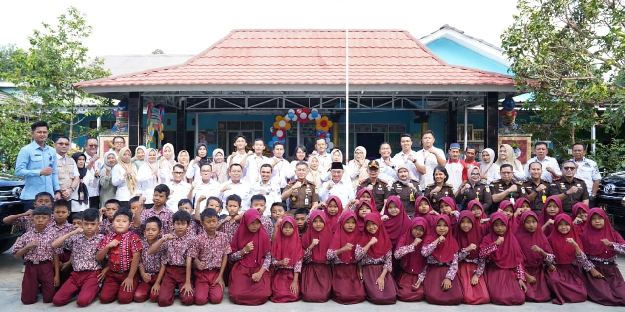 Kajati Lampung dampingi Bupati Tanggamus Turun Langsung Kawal dan Sukseskan Program Makan Bergizi Gratis di Kabupaten Tanggamus
