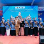 PENGUKUHAN BUNDA LITERASI KEUANGAN TINGKAT PROVINSI, KABUPATEN DAN KOTA DI PROVINSI LAMPUNG, PERKUAT GERAKAN EDUKASI KEUANGAN BAGI MASYARAKAT