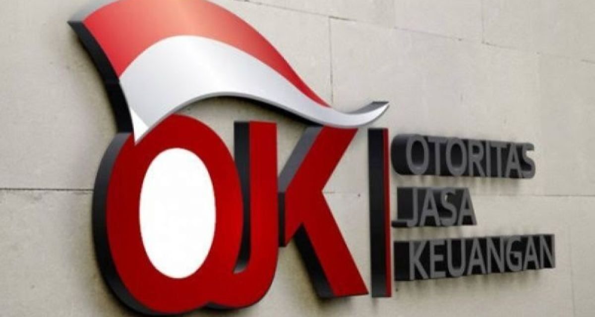 OJK BERSAMA PEMKAB PESISIR BARAT WUJUDKAN INKLUSI KEUANGAN NYATA: 150 GURU DAN TENAGA PENDIDIK TERIMA POLIS ASURANSI JIWA