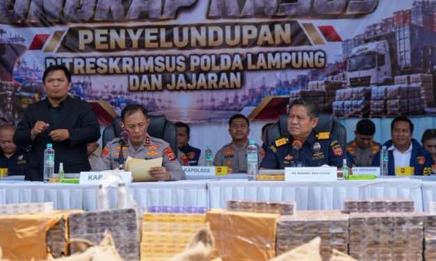 Sinergi Bea Cukai Sumbagbar dan Bandar Lampung dengan Polda Lampung Ungkap Peredaran Rokok Ilegal sebanyak 1,79 Juta Batang Rokok Ilegal